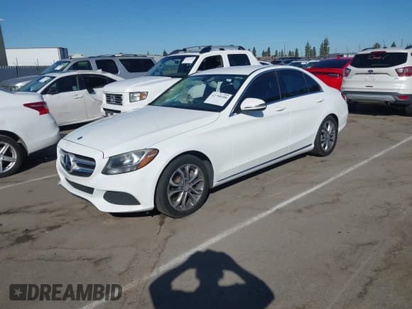 ✅ 2017 Mercedes-Benz C 300 • VIN: 55SWF4JB1HU182321 • Lot: 42790108. Listed on IAAI with 109,078 mi. Free auction sales archive from the USA and detailed vehicle history report at DreamBid. Image 2.