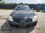 ✅ 2007 Mercedes-Benz SLK 280 • VIN: WDBWK54F27F138919 • Лот: 72077514. Опубликован ранее на Copart с пробегом 64 519 миль. Бесплатный доступ к архиву аукционных продаж из США и подробный отчёт об истории автомобиля на DreamBid. Изображение 5.