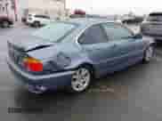 2000 BMW 3 Series 323Ci с VIN WBABM3348YJN80646, выставлен на аукционе IAAI как лот 41560077 с пробегом 230 422 миль миль и . История ставок и продаж доступна на DreamBid. Изображение 4.