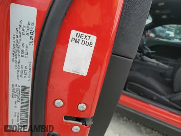 ✅ 2019 Dodge Challenger R/T • VIN: 2C3CDZBT1KH557161 • Lot: 57725704. Wystawiony na Copart z przebiegiem 46 783 mil. Bezpłatny archiwum sprzedaży aukcyjnych z USA i szczegółowy raport historii pojazdu na DreamBid. Zdjęcie 12.