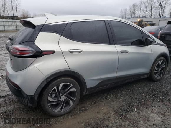 ✅ 2022 Chevrolet Bolt EV 2LT • VIN: 1G1FX6S08N4134530 • Lot: 80338834. Wystawiony na Copart z przebiegiem 23 914 mil. Bezpłatny archiwum sprzedaży aukcyjnych z USA i szczegółowy raport historii pojazdu na DreamBid. Zdjęcie 3.