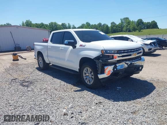 2021 Chevrolet Silverado 1500 LT with VIN 3GCUYDED8MG250682, listed as a IAAI auction lot 42308719 with 61,501 mi miles and . Bid and sale history available at DreamBid. Image 1.