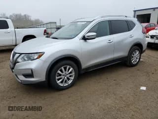 ✅ 2019 Nissan Rogue SV • VIN: KNMAT2MT1KP503509 • Лот: 93965675. Опубликован ранее на Copart с пробегом 168 777 миль. Бесплатный доступ к архиву аукционных продаж из США и подробный отчёт об истории автомобиля на DreamBid. Изображение 1.