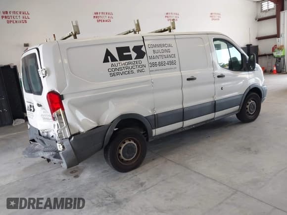 ✅ 2016 Ford Transit Cargo • VIN: 1FTYE1ZM6GKB18181 • Lot: 42951399. Wystawiony na IAAI z przebiegiem 281 890 mil. Bezpłatny archiwum sprzedaży aukcyjnych z USA i szczegółowy raport historii pojazdu na DreamBid. Zdjęcie 4.