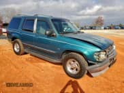 ✅ 1998 Ford Explorer XLT • VIN: 1FMZU32PXWZC28854 • Lot: 94300825. Listed on Copart with 228,613 mi. Free auction sales archive from the USA and detailed vehicle history report at DreamBid. Image 4.