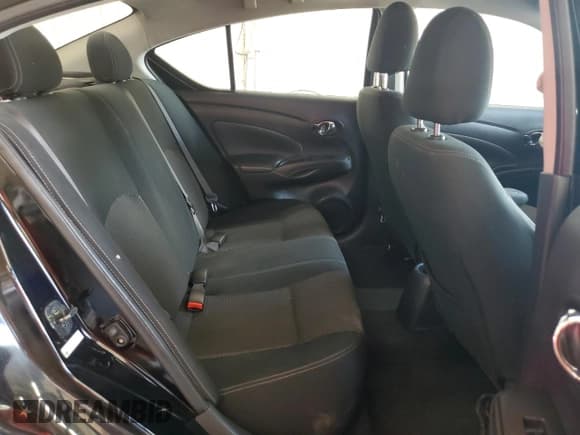 ✅ 2018 Nissan Versa SV • VIN: 3N1CN7AP9JL805246 • Lot: 69473355. Listed on Copart with 120,818 mi. Free auction sales archive from the USA and detailed vehicle history report at DreamBid. Image 10.