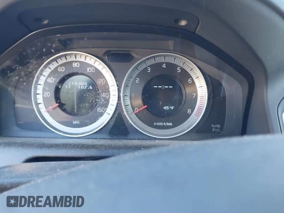 ✅ 2013 Volvo XC60 3.2L • VIN: YV4940DLXD2439844 • Lot: 43807288. Listed on IAAI with 210,400 mi. Free auction sales archive from the USA and detailed vehicle history report at DreamBid. Image 7.