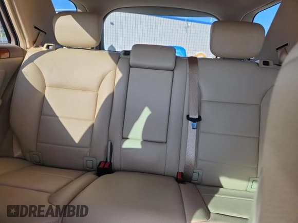 ✅ 2009 Mercedes-Benz M 350 • VIN: 4JGBB56E19A515580 • Лот: 84547195. Опубликован ранее на Copart с пробегом 104 018 миль. Бесплатный доступ к архиву аукционных продаж из США и подробный отчёт об истории автомобиля на DreamBid. Изображение 10.