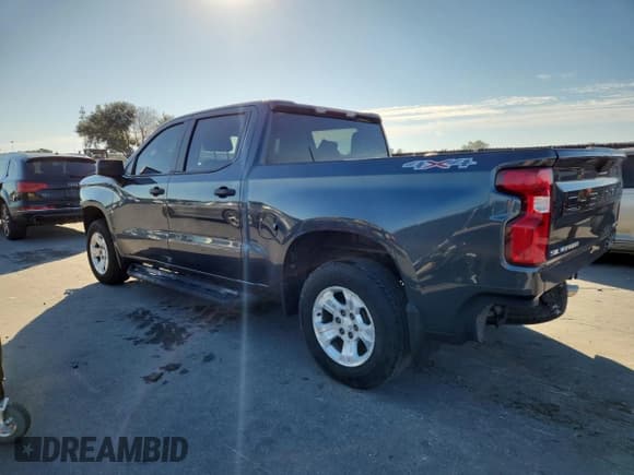 ✅ 2020 Chevrolet Silverado 1500 Custom • VIN: 3GCPYBEH9LG356433 • Лот: 90906535. Опубликован ранее на Copart с пробегом 191 171 миль. Бесплатный доступ к архиву аукционных продаж из США и подробный отчёт об истории автомобиля на DreamBid. Изображение 2.