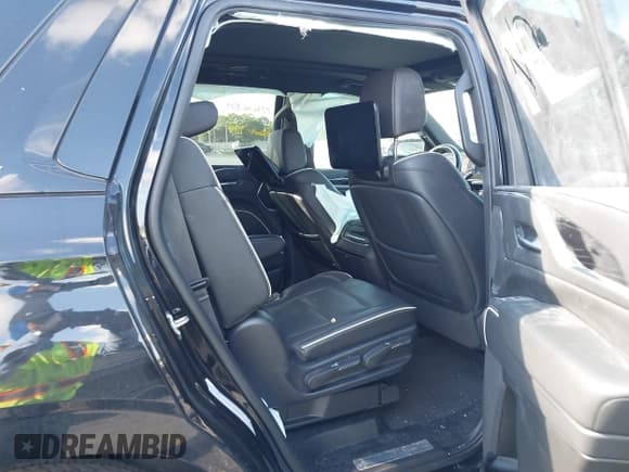✅ 2023 Cadillac Escalade 4WD Sport • VIN: 1GYS4EKL2PR351882 • Лот: 41555895. Опубликован ранее на IAAI с пробегом 58 703 миль. Бесплатный доступ к архиву аукционных продаж из США и подробный отчёт об истории автомобиля на DreamBid. Изображение 8.