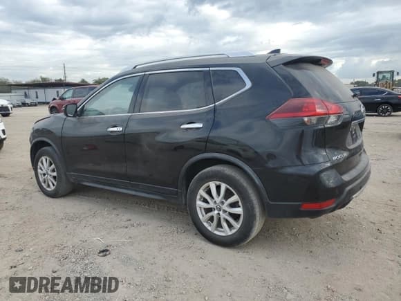 ✅ 2020 Nissan Rogue S • VIN: JN8AT2MV0LW138222 • Lot: 86880635. Wystawiony na Copart z przebiegiem 92 545 mil. Bezpłatny archiwum sprzedaży aukcyjnych z USA i szczegółowy raport historii pojazdu na DreamBid. Zdjęcie 2.