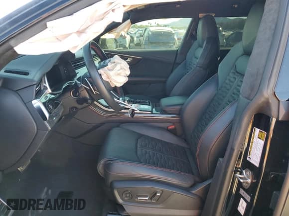 ✅ 2021 Audi RS Q8 • VIN: WU1ARBF1XMD037936 • Лот: 89896125. Опубликован ранее на Copart с пробегом 30 518 миль. Бесплатный доступ к архиву аукционных продаж из США и подробный отчёт об истории автомобиля на DreamBid. Изображение 7.