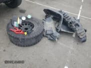 ✅ 2020 Jeep Wrangler Unlimited Rubicon • VIN: 1C4HJXFG7LW329714 • Lot: 84973795. Wystawiony na Copart z przebiegiem 71 483 mil. Bezpłatny archiwum sprzedaży aukcyjnych z USA i szczegółowy raport historii pojazdu na DreamBid. Zdjęcie 13.