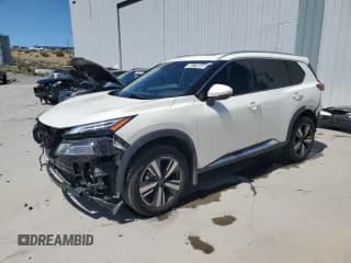 ✅ 2022 Nissan Rogue Platinum • VIN: JN8BT3DD3NW277913 • Lot: 68339205. Wystawiony na Copart z przebiegiem 70 734 mil. Bezpłatny archiwum sprzedaży aukcyjnych z USA i szczegółowy raport historii pojazdu na DreamBid. Zdjęcie 1.