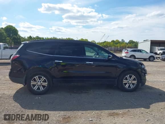 2016 Chevrolet Traverse LT z VIN 1GNKRHKD1GJ201236, wystawiony jako IAAI lot #43017675 z przebiegiem 175 550 mil mil oraz . Historia ofert i sprzedaży dostępna na DreamBid. Obrazek 13.