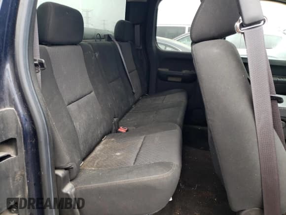 ✅ 2011 Chevrolet Silverado 1500 LT • VIN: 1GCRKSE31BZ456717 • Lot: 50046004. Listed on Copart with 183,473 mi. Free auction sales archive from the USA and detailed vehicle history report at DreamBid. Image 10.