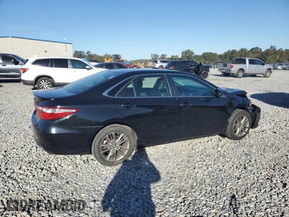 ✅ 2017 Toyota Camry SE • VIN: 4T1BF1FK3HU327272 • Лот: 82682095. Опубликован ранее на Copart с пробегом 195 310 миль. Бесплатный доступ к архиву аукционных продаж из США и подробный отчёт об истории автомобиля на DreamBid. Изображение 3.