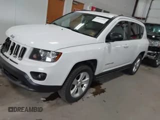 ✅ 2015 Jeep Compass Sport • VIN: 1C4NJDBBXFD416499 • Lot: 43652442. Wystawiony na IAAI z przebiegiem 114 863 mil. Bezpłatny archiwum sprzedaży aukcyjnych z USA i szczegółowy raport historii pojazdu na DreamBid. Zdjęcie 2.