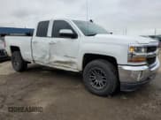 ✅ 2019 Chevrolet Silverado 1500 LT • VIN: 2GCVKPEC5K1192535 • Lot: 81028204. Wystawiony na Copart z przebiegiem 72 732 mil. Bezpłatny archiwum sprzedaży aukcyjnych z USA i szczegółowy raport historii pojazdu na DreamBid. Zdjęcie 4.