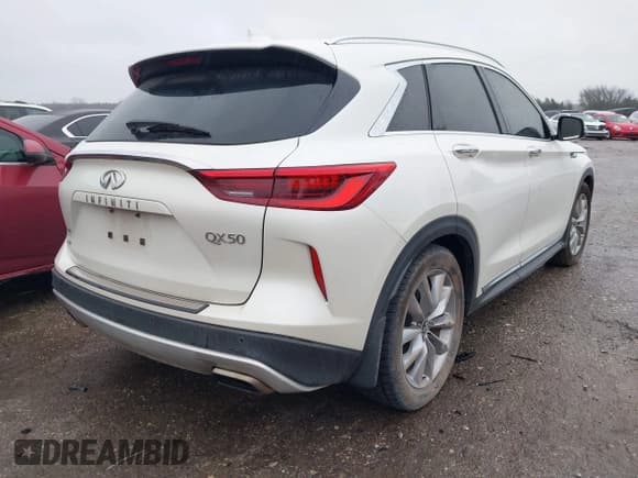 ✅ 2019 Infiniti QX50 Pure • VIN: 3PCAJ5M32KF128134 • Lot: 43787069. Wystawiony na IAAI z przebiegiem 134 893 mil. Bezpłatny archiwum sprzedaży aukcyjnych z USA i szczegółowy raport historii pojazdu na DreamBid. Zdjęcie 4.