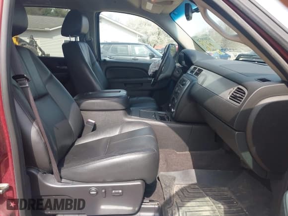 ✅ 2013 GMC Sierra 1500 SLT • VIN: 3GTP2WE72DG313117 • Lot: 42018370. Listed on IAAI with 133,892 mi. Free auction sales archive from the USA and detailed vehicle history report at DreamBid. Image 5.