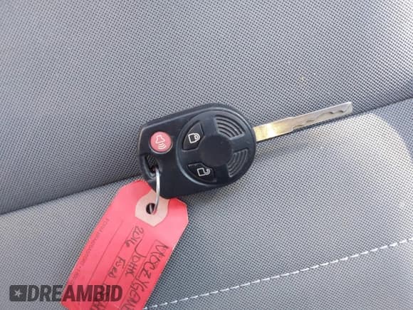 ✅ 2016 Ford Escape SE • VIN: 1FMCU9GX8GUB78553 • Лот: 43714557. Опубликован ранее на IAAI с пробегом 92 548 миль. Бесплатный доступ к архиву аукционных продаж из США и подробный отчёт об истории автомобиля на DreamBid. Изображение 11.