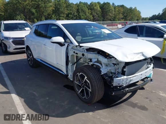 ✅ 2025 Chevrolet Equinox EV LT • VIN: 3GN7DLRP0SS185173 • Lot: 43245075. Wystawiony na IAAI z przebiegiem 2 527 mil. Bezpłatny archiwum sprzedaży aukcyjnych z USA i szczegółowy raport historii pojazdu na DreamBid. Zdjęcie 1.