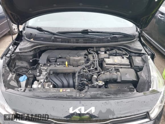 ✅ 2022 Kia Rio S • VIN: 3KPA24AD8NE477958 • Lot: 43450346. Wystawiony na IAAI z przebiegiem 78 707 mil. Bezpłatny archiwum sprzedaży aukcyjnych z USA i szczegółowy raport historii pojazdu na DreamBid. Zdjęcie 10.