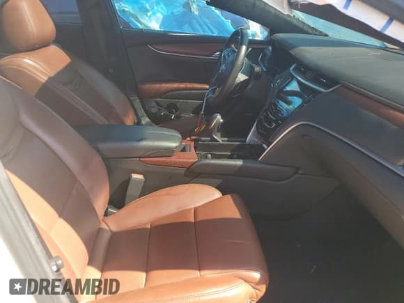 ✅ 2015 Cadillac XTS Luxury • VIN: 2G61M5S34F9227688 • Lot: 71391105. Listed on Copart with 71,636 mi. Free auction sales archive from the USA and detailed vehicle history report at DreamBid. Image 7.