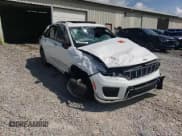 ✅ 2022 Jeep Grand Cherokee Overland • VIN: 1C4RJYD69N8764665 • Lot: 64628275. Listed on Copart with 47,762 mi. Free auction sales archive from the USA and detailed vehicle history report at DreamBid. Image 14.