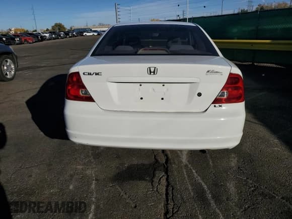 ✅ 2001 Honda Civic LX • VIN: 1HGEM22591L118483 • Lot: 91623145. Listed on Copart with 68,614 mi. Free auction sales archive from the USA and detailed vehicle history report at DreamBid. Image 6.