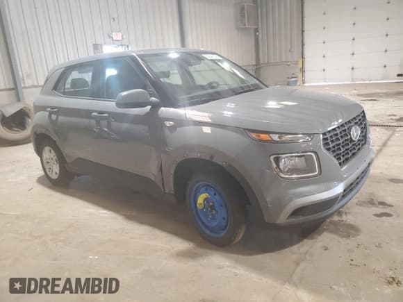 ✅ 2022 Hyundai Venue SE • VIN: KMHRB8A36NU141921 • Lot: 55641025. Listed on Copart with 12,611 mi. Free auction sales archive from the USA and detailed vehicle history report at DreamBid. Image 4.