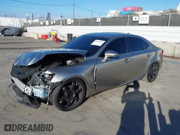 ✅ 2014 Lexus IS 250 • VIN: JTHBF1D25E5021993 • Лот: 43519959. Опубликован ранее на IAAI с пробегом 179 422 миль. Бесплатный доступ к архиву аукционных продаж из США и подробный отчёт об истории автомобиля на DreamBid. Изображение 2.