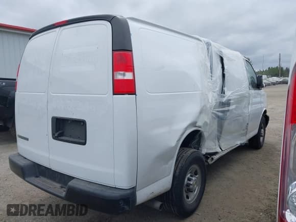 ✅ 2023 Chevrolet Express Cargo • VIN: 1GCWGAFP4P1176442 • Лот: 42109509. Опубликован ранее на IAAI с пробегом 42 680 миль. Бесплатный доступ к архиву аукционных продаж из США и подробный отчёт об истории автомобиля на DreamBid. Изображение 12.