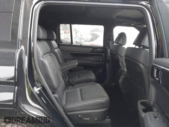 2024 Hyundai Santa Fe Calligraphy с VIN 5NMP5DGL1RH042939, выставлен на аукционе IAAI как лот 41814389 с пробегом 4 627 миль миль и . История ставок и продаж доступна на DreamBid. Изображение 8.