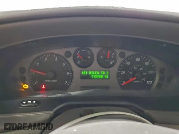 ✅ 2004 Mercury Sable LS Premium • VIN: 1MEFM55S64G607215 • Lot: 94497595. Listed on Copart with 113,980 mi. Free auction sales archive from the USA and detailed vehicle history report at DreamBid. Image 9.