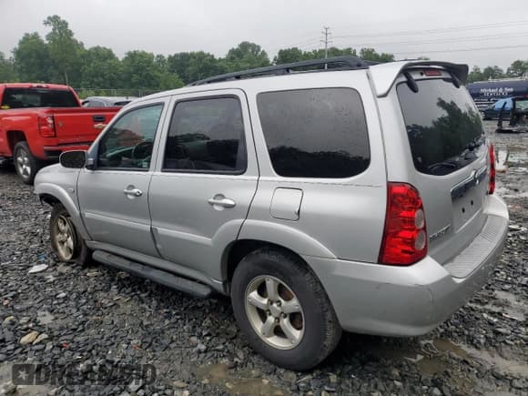 ✅ 2005 Mazda Tribute LX • VIN: 4F2YZ94185KM47932 • Lot: 63587744. Wystawiony na Copart z przebiegiem 203 178 mil. Bezpłatny archiwum sprzedaży aukcyjnych z USA i szczegółowy raport historii pojazdu na DreamBid. Zdjęcie 2.