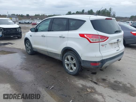 ✅ 2016 Ford Escape SE • VIN: 1FMCU9GX1GUA76589 • Лот: 42014929. Опубликован ранее на IAAI с пробегом 125 294 миль. Бесплатный доступ к архиву аукционных продаж из США и подробный отчёт об истории автомобиля на DreamBid. Изображение 3.
