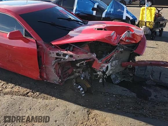 ✅ 2018 Chevrolet Camaro 1SS • VIN: 1G1FF1R79J0158152 • Лот: 81349155. Опубликован ранее на Copart с пробегом 77 712 миль. Бесплатный доступ к архиву аукционных продаж из США и подробный отчёт об истории автомобиля на DreamBid. Изображение 13.