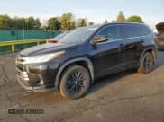 ✅ 2018 Toyota Highlander XLE • VIN: 5TDJZRFH0JS859325 • Lot: 68971055. Wystawiony na Copart z przebiegiem 66 996 mil. Bezpłatny archiwum sprzedaży aukcyjnych z USA i szczegółowy raport historii pojazdu na DreamBid. Zdjęcie 1.
