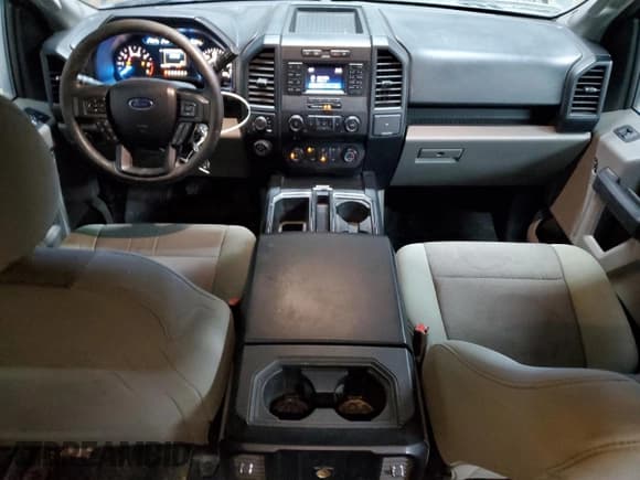 ✅ 2016 Ford F-150 XLT • VIN: 1FTEW1EP0GFB76456 • Лот: 92608255. Опубликован ранее на Copart с пробегом 135 057 миль. Бесплатный доступ к архиву аукционных продаж из США и подробный отчёт об истории автомобиля на DreamBid. Изображение 8.