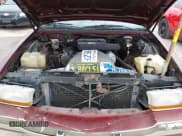 ✅ 1992 Buick Roadmaster • VIN: 1G4BN5372NR408210 • Lot: 41934723. Wystawiony na IAAI z przebiegiem 160 990 mil. Bezpłatny archiwum sprzedaży aukcyjnych z USA i szczegółowy raport historii pojazdu na DreamBid. Zdjęcie 10.