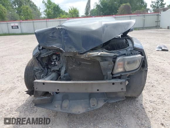 ✅ 2013 Chevrolet Camaro LT • VIN: 2G1FC1E37D9189471 • Lot: 42286419. Wystawiony na IAAI z przebiegiem Nie podano. Bezpłatny archiwum sprzedaży aukcyjnych z USA i szczegółowy raport historii pojazdu na DreamBid. Zdjęcie 13.