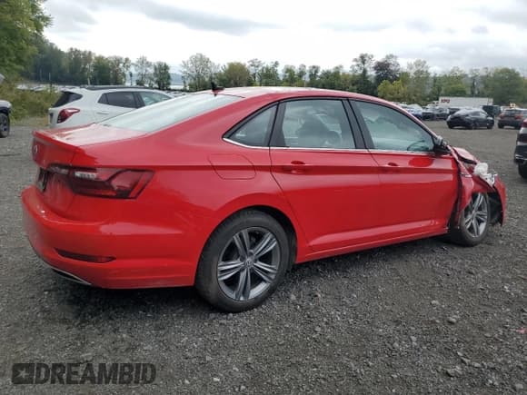✅ 2021 Volkswagen Jetta S • VIN: 3VWN57BU6MM090853 • Lot: 82141245. Listed on Copart with 47,082 mi. Free auction sales archive from the USA and detailed vehicle history report at DreamBid. Image 3.