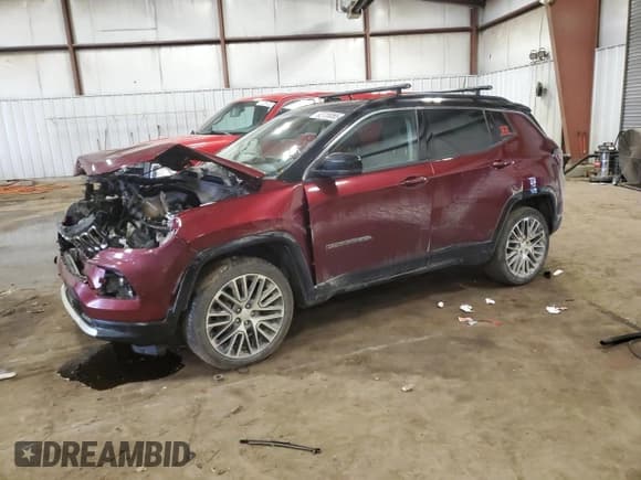 ✅ 2022 Jeep Compass Limited • VIN: 3C4NJDCB5NT194915 • Лот: 82720085. Опубликован ранее на Copart с пробегом 92 363 миль. Бесплатный доступ к архиву аукционных продаж из США и подробный отчёт об истории автомобиля на DreamBid. Изображение 1.