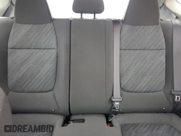 ✅ 2021 Kia Seltos LX • VIN: KNDEPCAA7M7124127 • Lot: 85597545. Wystawiony na Copart z przebiegiem 87 740 mil. Bezpłatny archiwum sprzedaży aukcyjnych z USA i szczegółowy raport historii pojazdu na DreamBid. Zdjęcie 10.