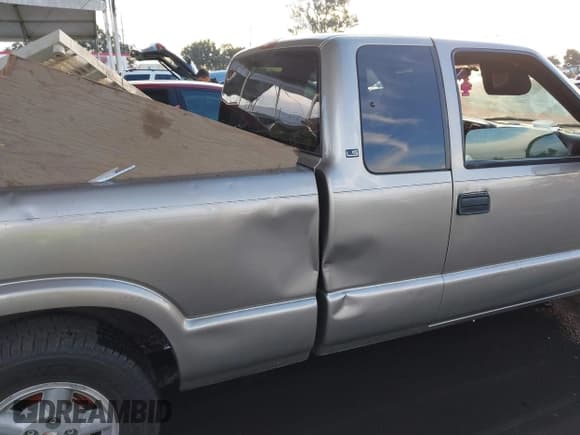 ✅ 2003 Chevrolet S-10 • VIN: 1GCDT19X238210782 • Лот: 41239274. Опубликован ранее на IAAI с пробегом 149 055 миль. Бесплатный доступ к архиву аукционных продаж из США и подробный отчёт об истории автомобиля на DreamBid. Изображение 6.