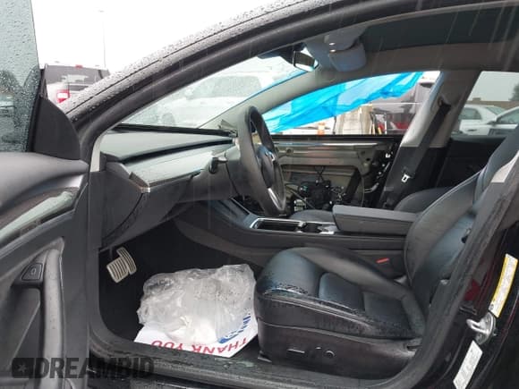 ✅ 2022 Tesla Model 3 Performance • VIN: 5YJ3E1ECXNF262138 • Lot: 43696054. Listed on IAAI with 109,940 mi. Free auction sales archive from the USA and detailed vehicle history report at DreamBid. Image 5.