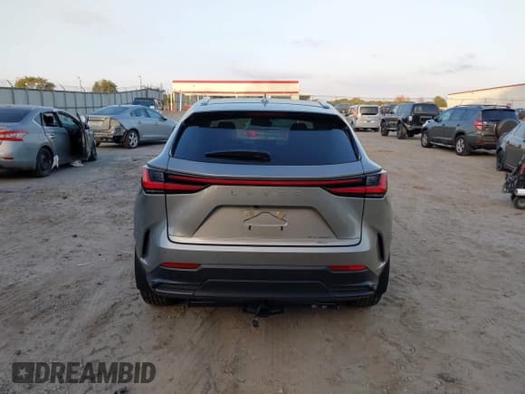 ✅ 2023 Lexus NX 350 Premium • VIN: 2T2GGCEZ1PC019526 • Lot: 40700034. Listed on IAAI with 13,258 mi. Free auction sales archive from the USA and detailed vehicle history report at DreamBid. Image 16.