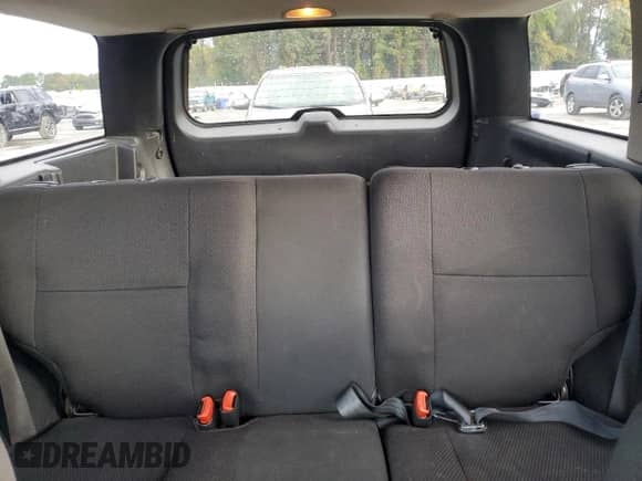 2004 Jeep Grand Cherokee Laredo с VIN 1J4GW48S14C179156, выставлен на аукционе Copart как лот 82766165 с пробегом 197 104 миль миль и Списание • Salvage title. История ставок и продаж доступна на DreamBid. Изображение 10.